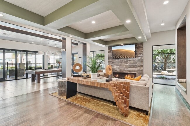 Clubhouse Park at Rialto Apartments, San Antonio - Park at Rialto Apartments