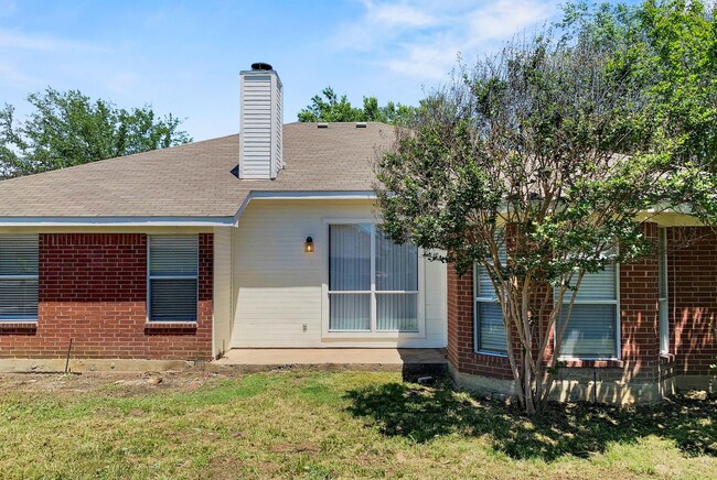 Foto del edificio - Charming 4-Bedroom Home in Mansfield ISD!
