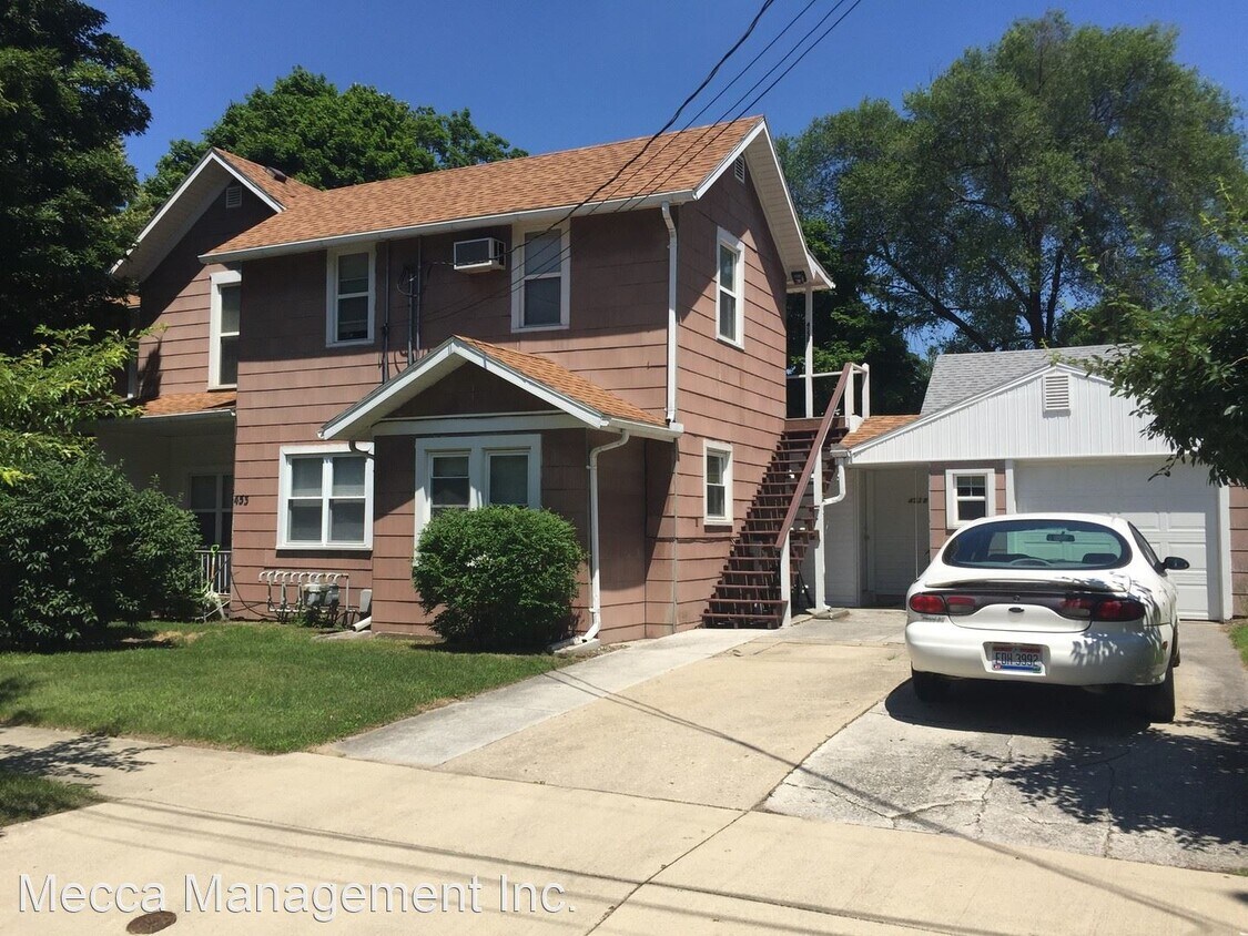 Building Photo - 1 br, 1 bath Apartment - 447 & 453 S Prospect