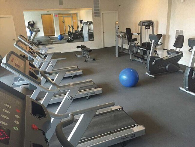 24 hour fitness center - 1903 N Lincoln Ave