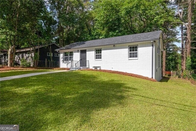 Foto del edificio - 2889 Macon Dr SW