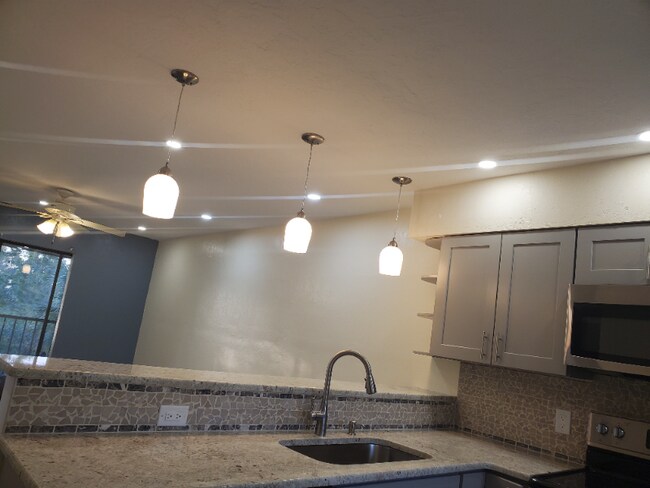 Building Photo - 22523 Westchester Blvd