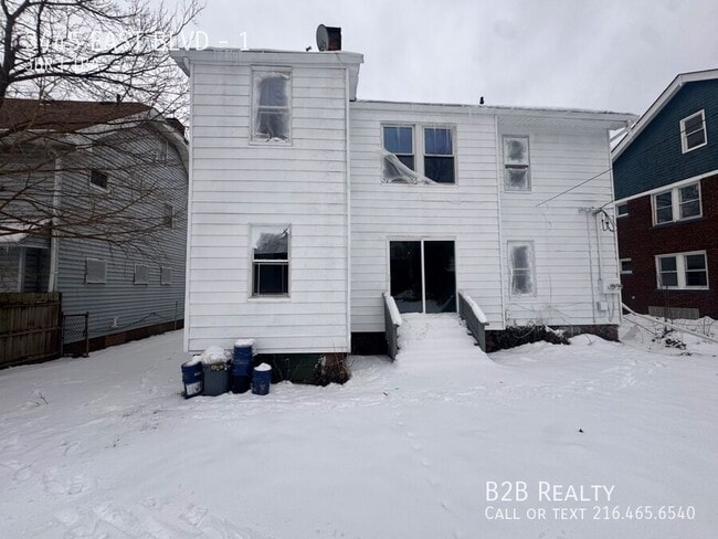 Foto del edificio - 3445 East Blvd