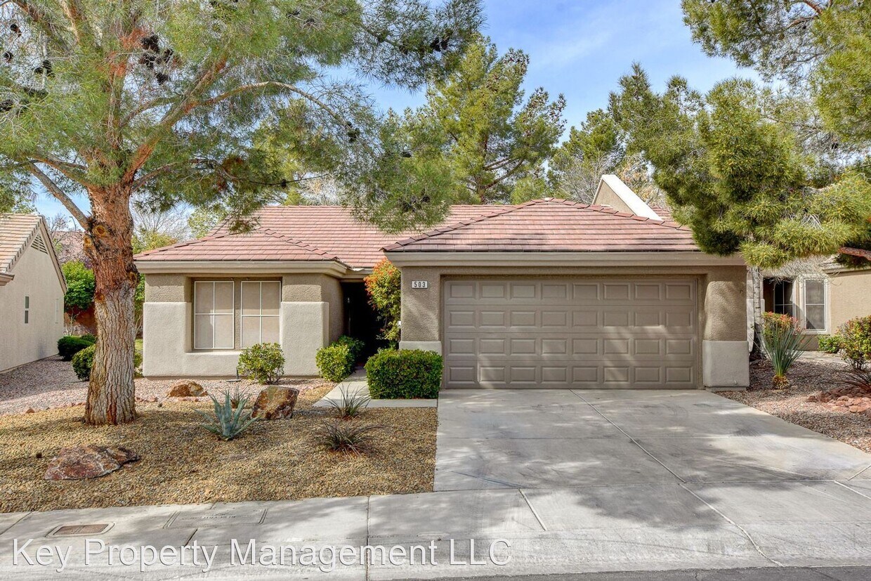 Foto principal - 2 br, 2 bath House - 503 Hidden Garden