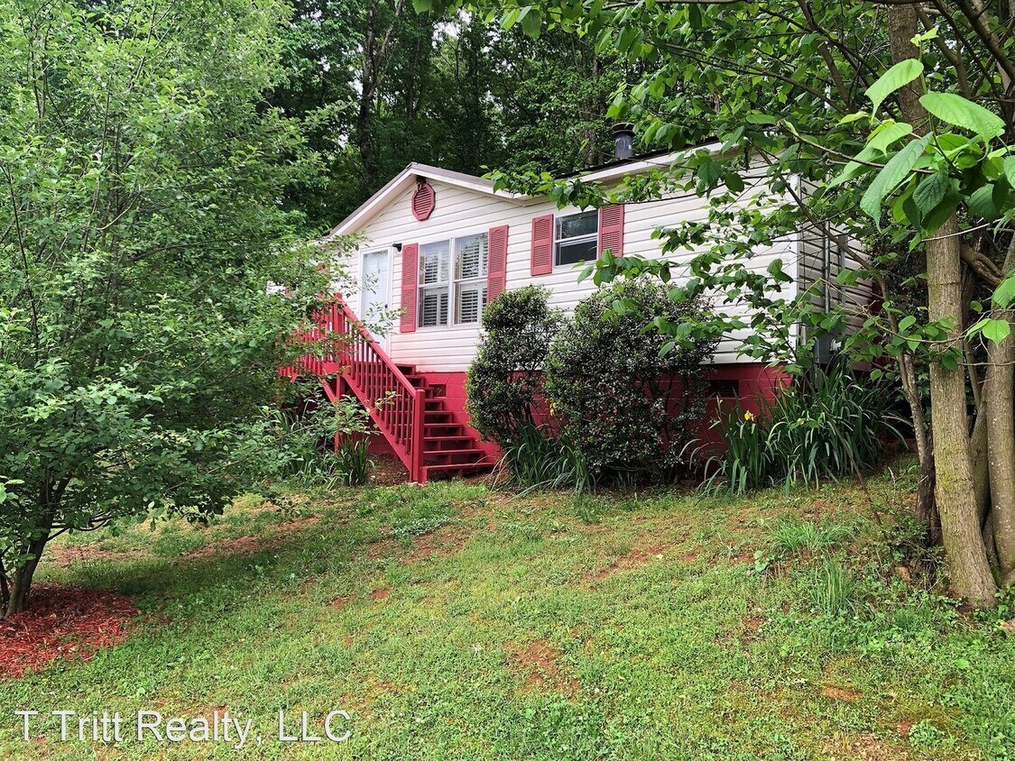 Primary Photo - 3 br, 2 bath House - 1039 Thomas St