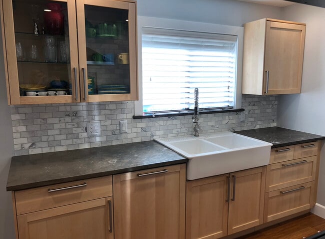 kitchen - 5550 Traffic Way