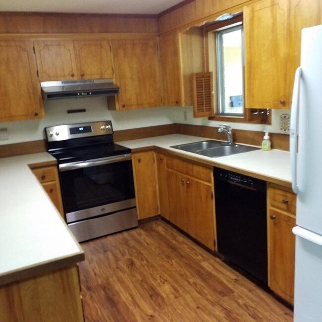 Foto del edificio - 3940 NW Elizabeth  Place
