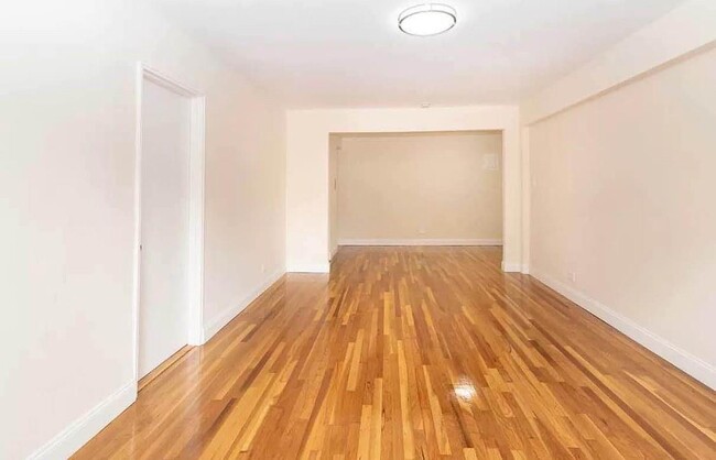 Building Photo - 55-05 Woodside Ave