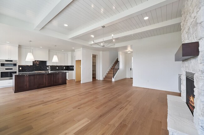 Foto del edificio - 2298 N Buhrstone Pl