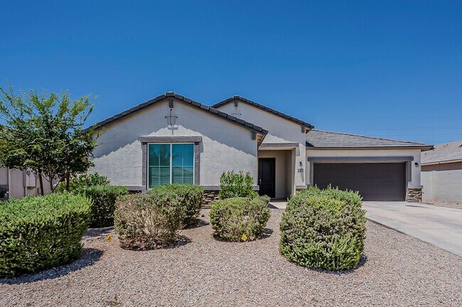 Building Photo - Spacious New-Build Family Home!