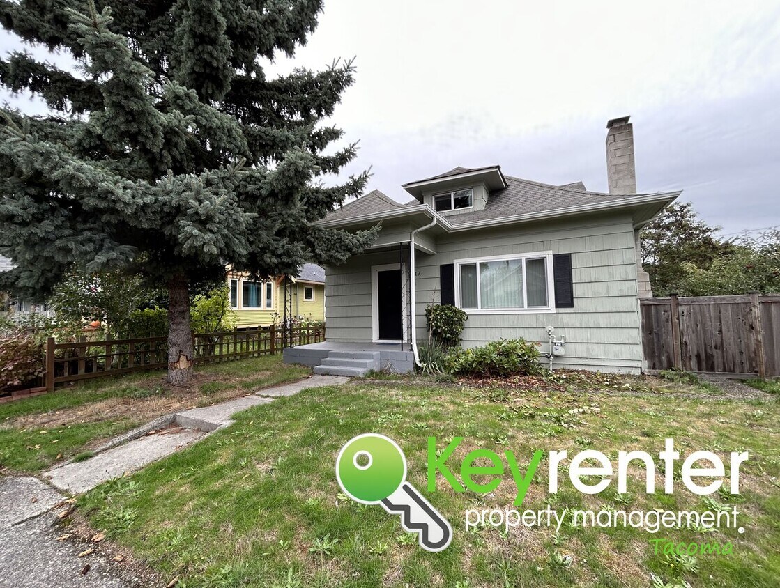 Foto principal - Renovated Comfort 3Bed/2Bath Tacoma Home