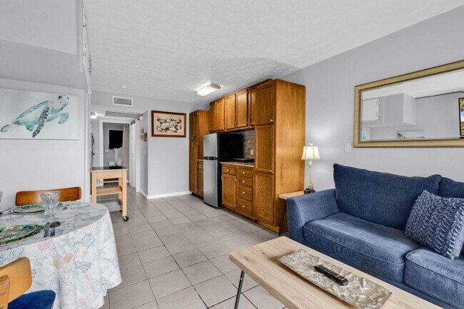 Building Photo - 2000 S Ocean Blvd