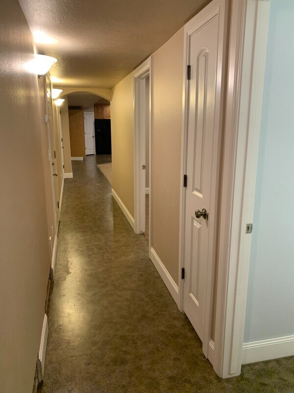 Foto del edificio - 9738 N 6000 W