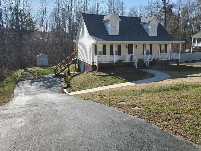 Building Photo - 6868 Salem Quarter Rd