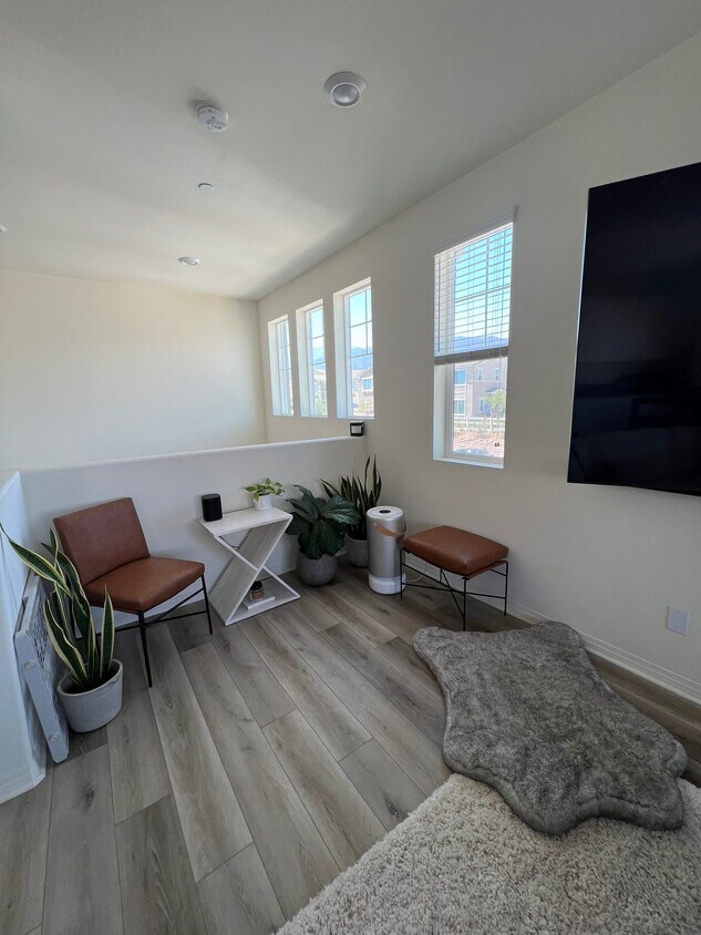 16502 Casa Grande Ave Unit 412, Fontana, CA 92336 Condo for Rent in