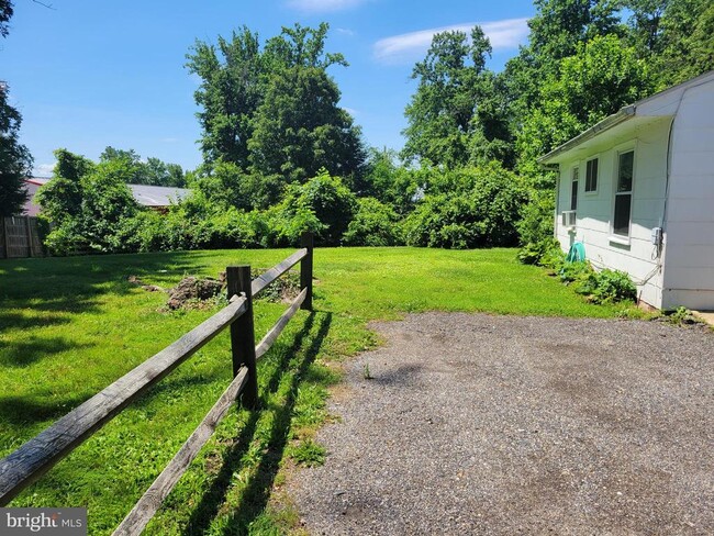 Building Photo - 789 Annapolis Rd