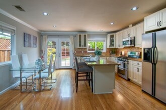 Building Photo - 5774 Lilac Blossom Ln