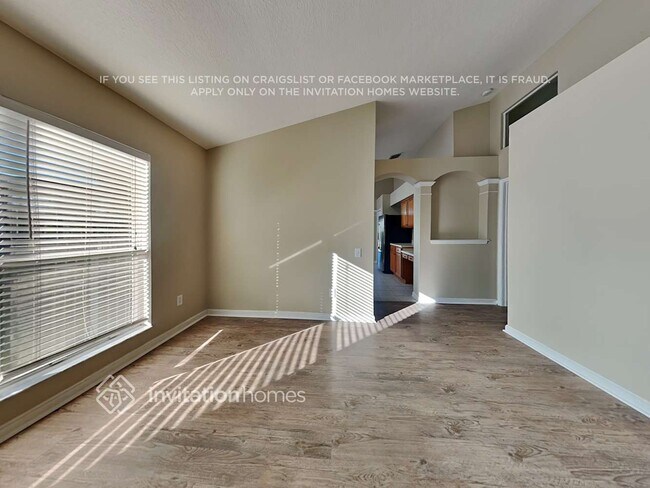 Building Photo - 11610 Misty Isle Ln