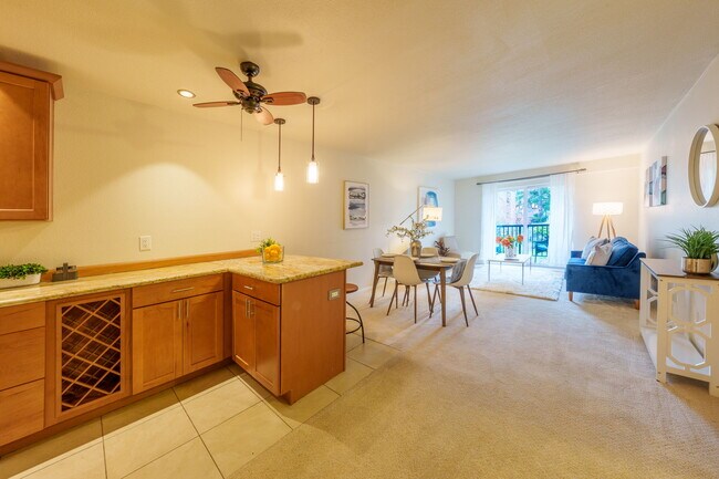 Foto del edificio - 14650 NE 32nd St