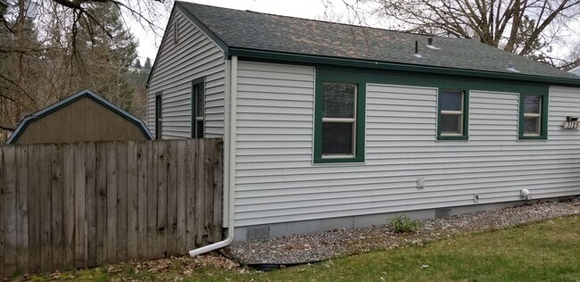 Building Photo - 3125 W. Trinity Pl. Spokane, WA-NuKey Real...