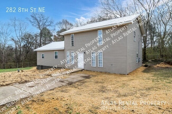 Building Photo - 282 8th St NE