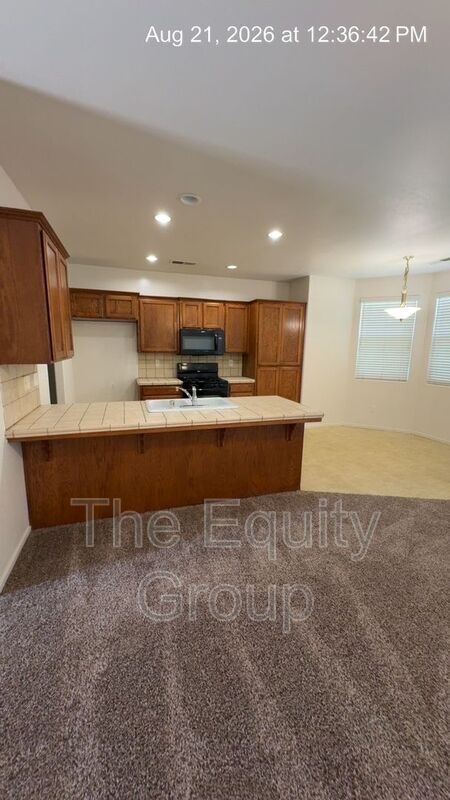 Foto del edificio - 6248 W Ceres Ave