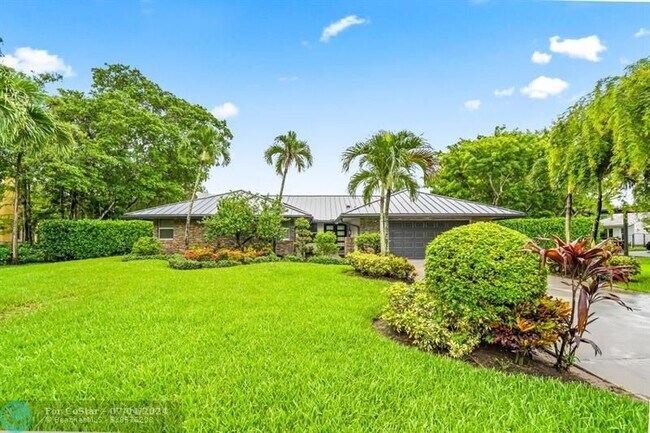 Foto del edificio - 5966 NW 77th Terrace