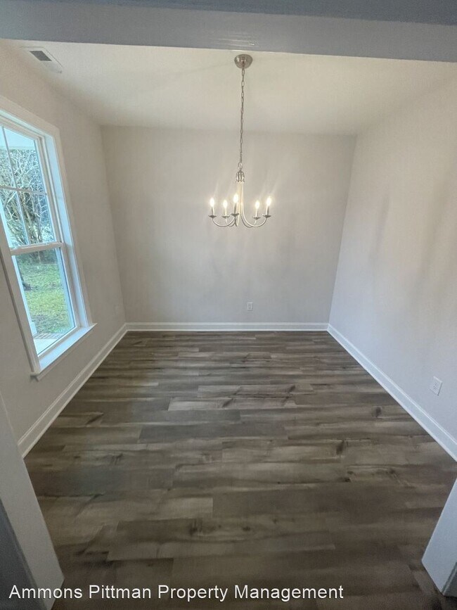 Foto del edificio - 3 br, 2 bath House - 106 W Green Street