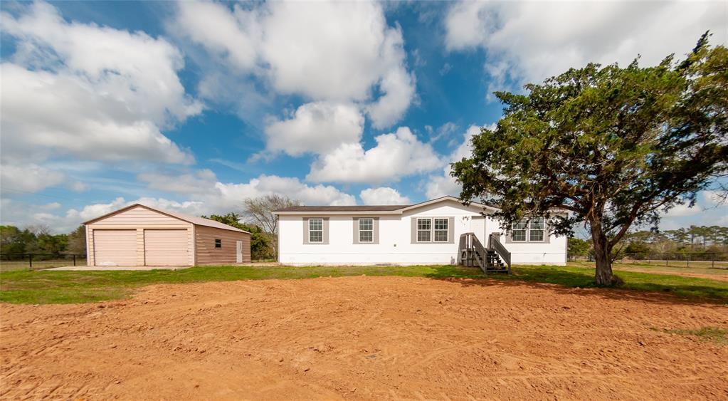Foto principal - 3619 County Rd 203