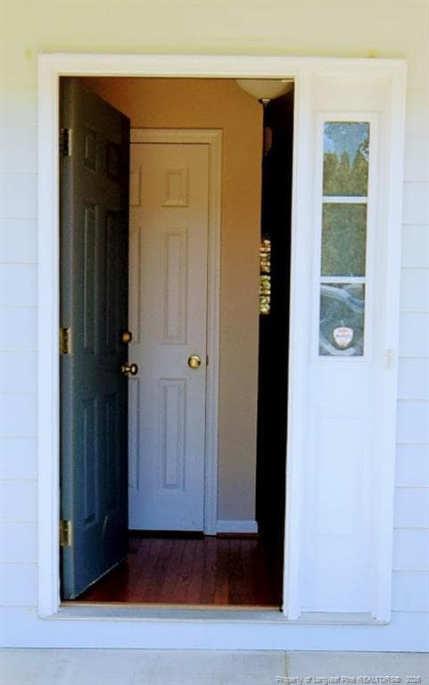 Foto del edificio - 328 Roundtree Dr