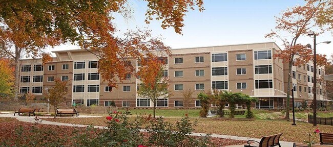 Foto del edificio - 1901 Myrtle Dr SW