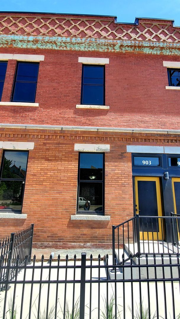 Foto del edificio - 903 N 17th St