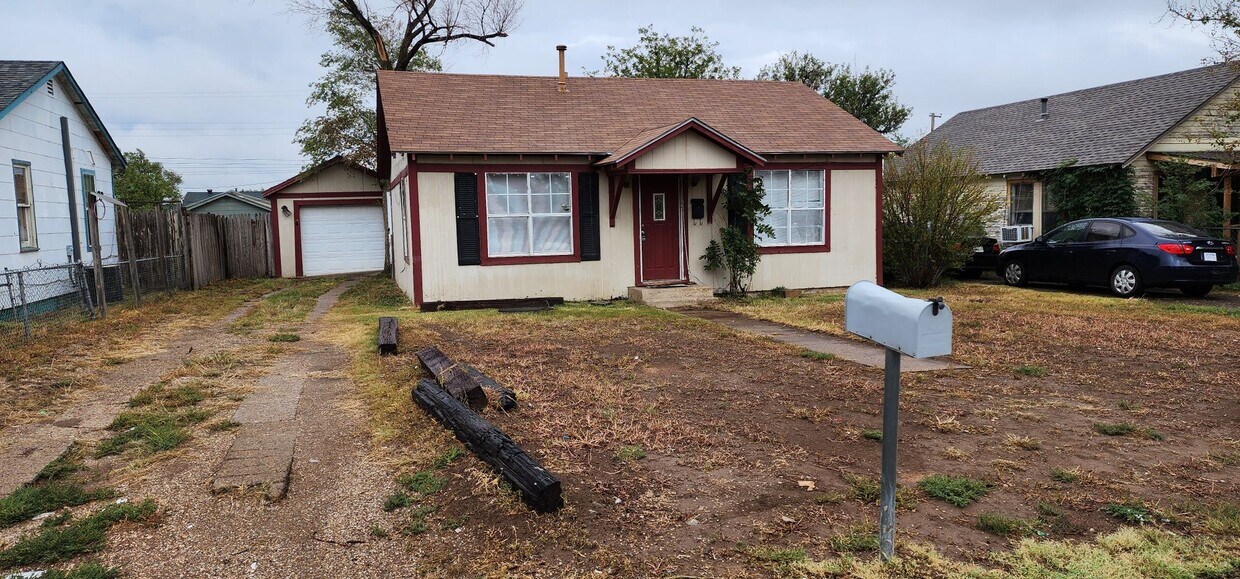 Primary Photo - 2bedrooms 1bathroom 1 car garage