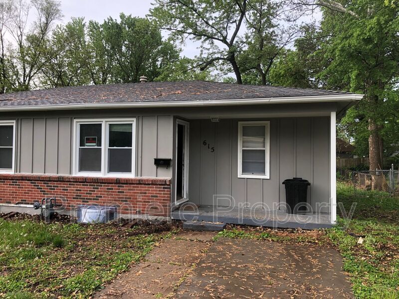 Foto principal - 615 Deweese St