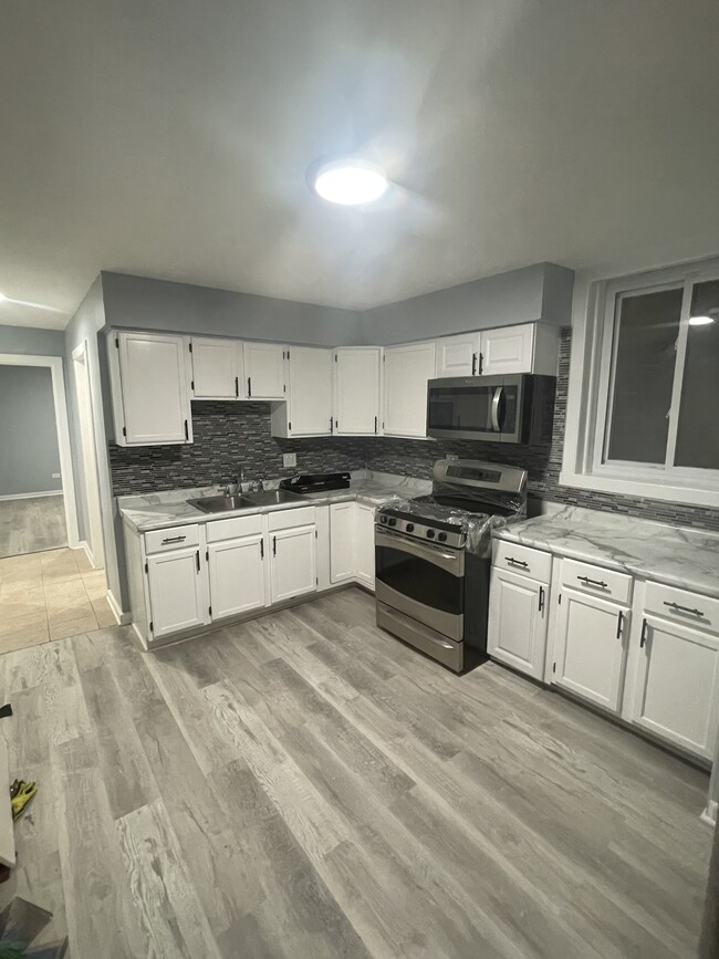 Building Photo - 3109 W Arthington St