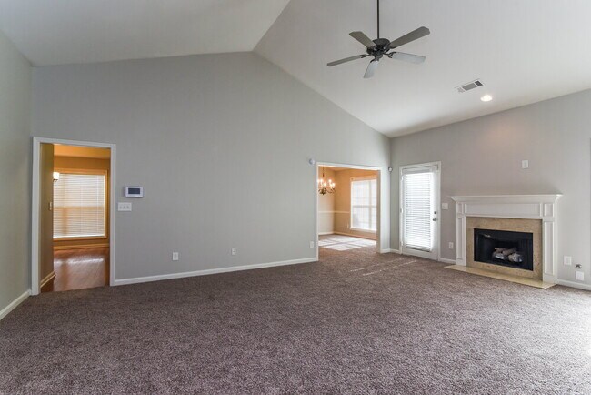 Foto del edificio - 833 Creek Bottom Rd SW
