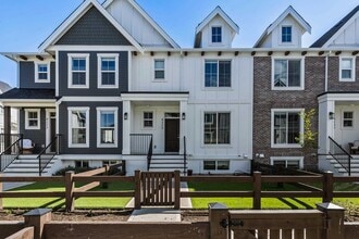 Building Photo - 8179 Foxfern Rd