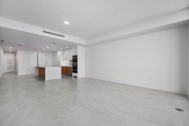 Foto del edificio - 220 Lake Shore Dr