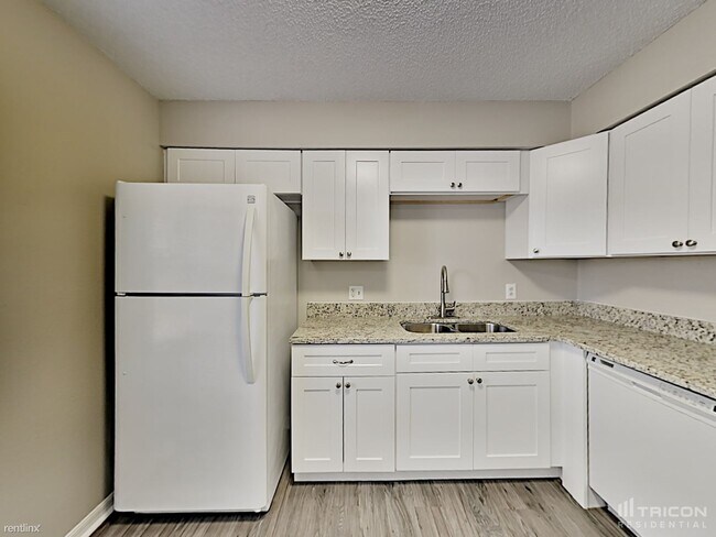 Foto del edificio - 3181 Clewiston St