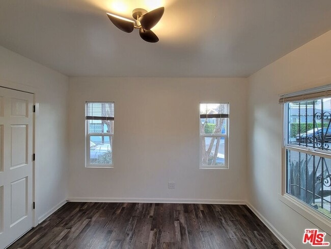 Building Photo - 2672 Cimarron St