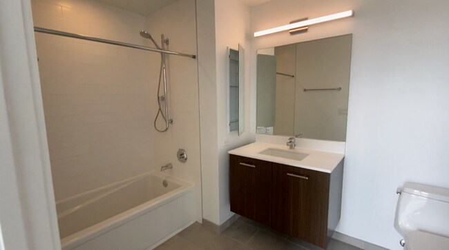 Foto del edificio - 1243 N Paulina St