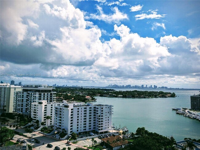 Foto del edificio - 401 69th St