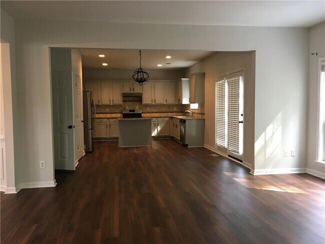 Building Photo - 2015 Spring Mist Terrace NE