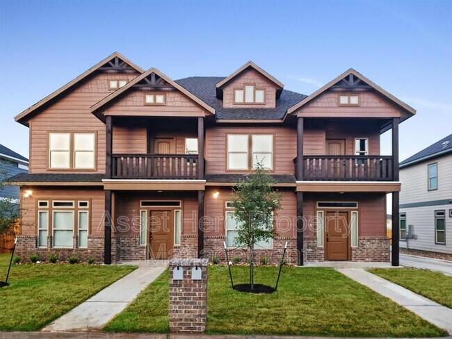 Foto del edificio - 904 Montclair Ave