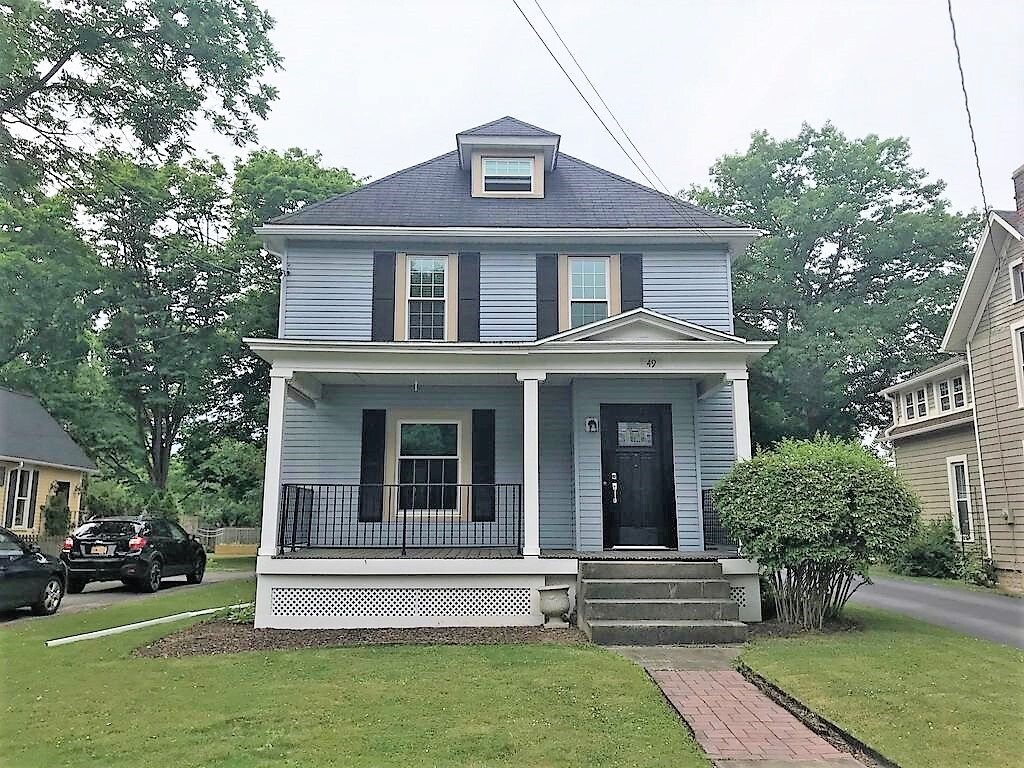 Primary Photo - 49 S Willow St