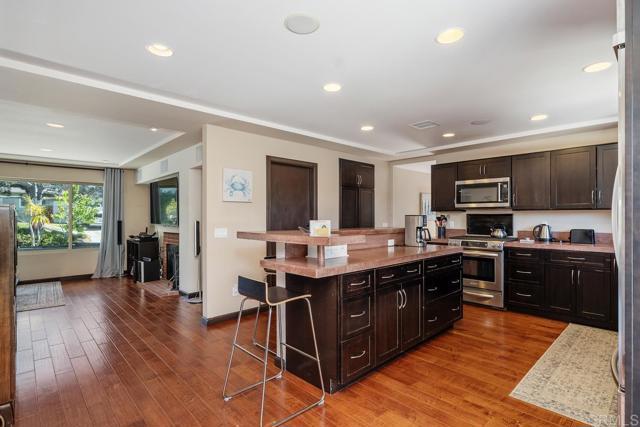 Foto del edificio - 754 Ocean Crest Rd