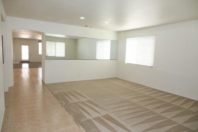 Building Photo - 3133 W Lingard St