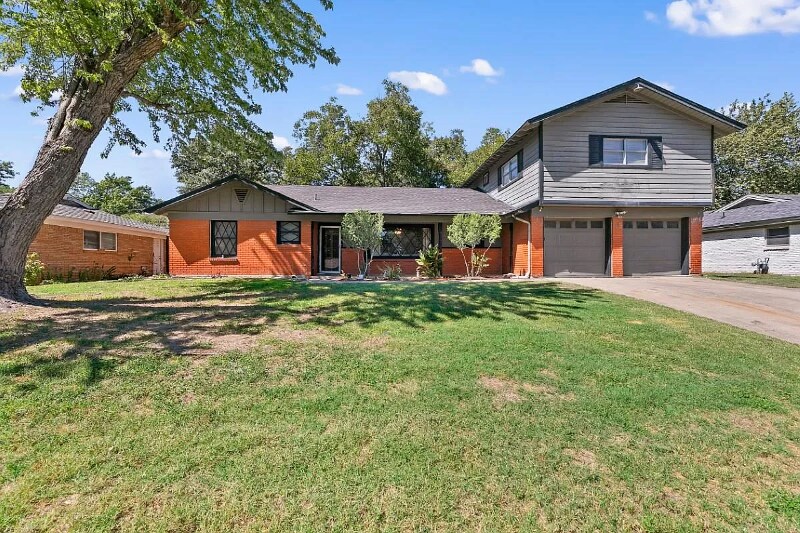 Foto principal - 5720 Wharton Dr