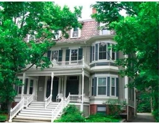 Primary Photo - 12 Trowbridge St