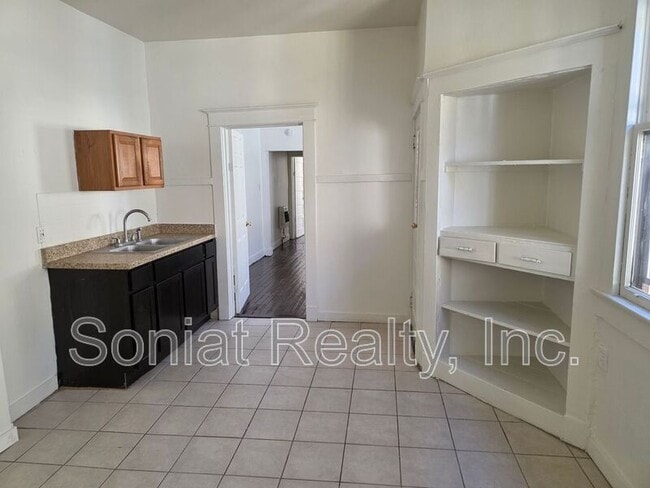 Building Photo - 4166 Bienville St